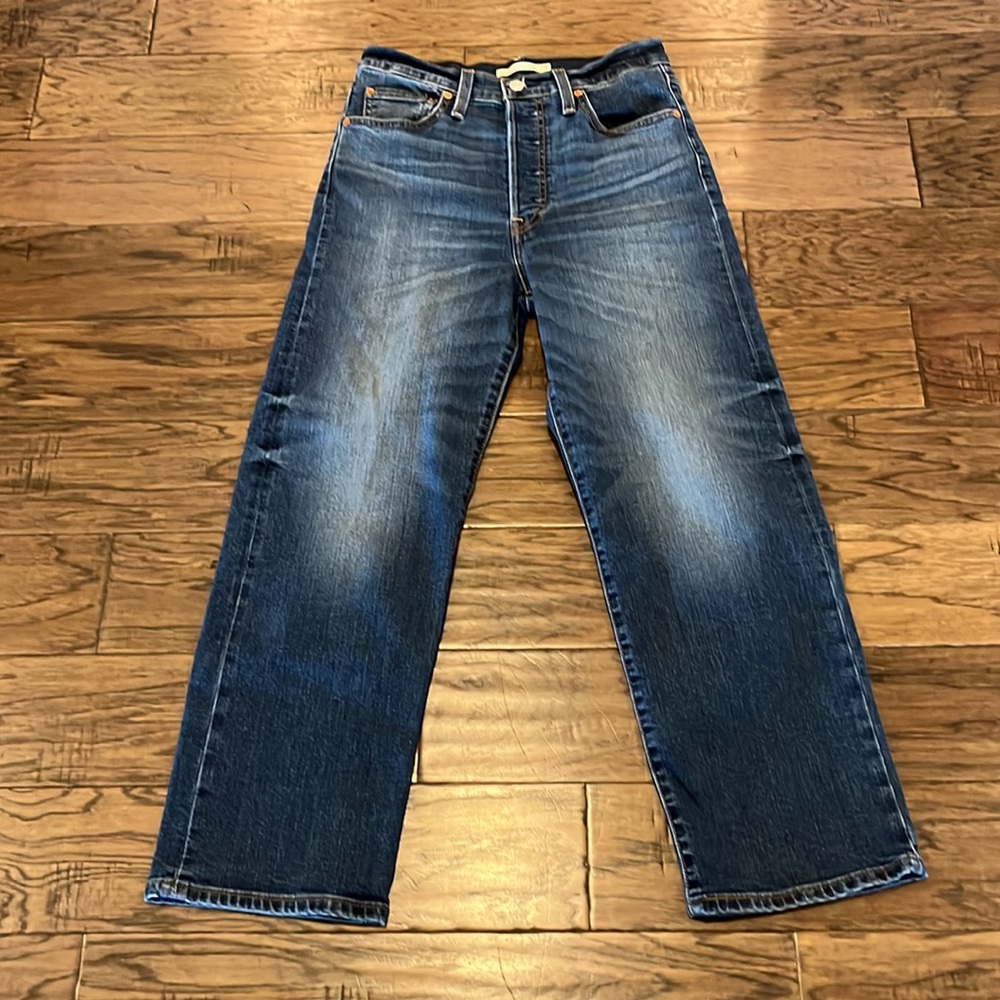 Levi’s Ribcage Straight Ankle Size 28